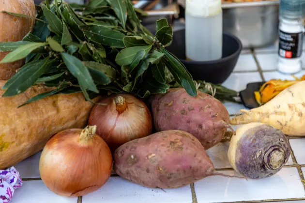 Tombet de ciervo con boniato, calabaza y nabicol de Eva Davó