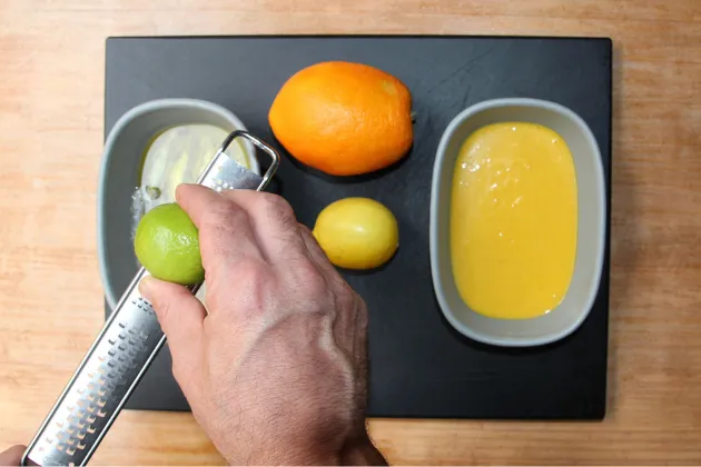 Boquerón marinado en cítricos con ajoblanco de mango