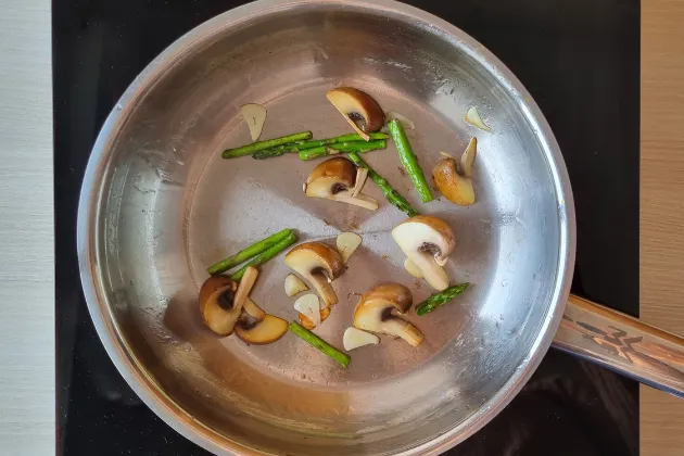 Menestra de verduras con crema de espinacas de Virrey