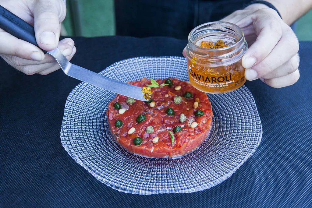 Tartar de tomate ahumado con queso Idiazabal y menta