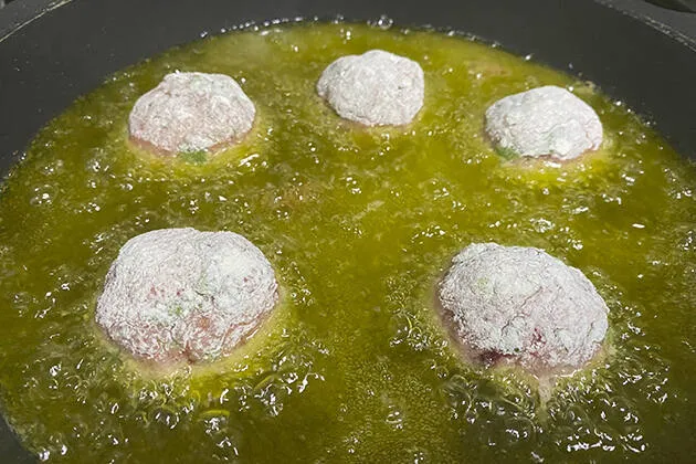 Albóndigas al pesto