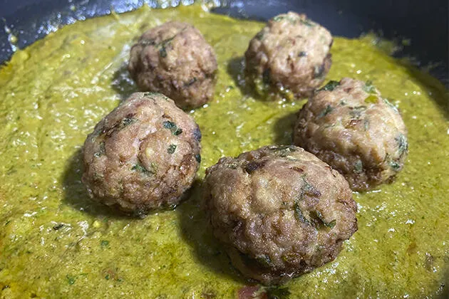 Albóndigas al pesto