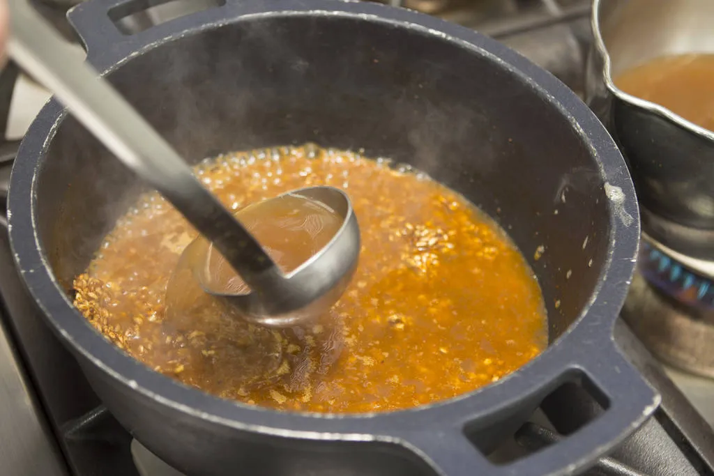 Arroz caldoso de calamar de potera, cigalas y mejillones