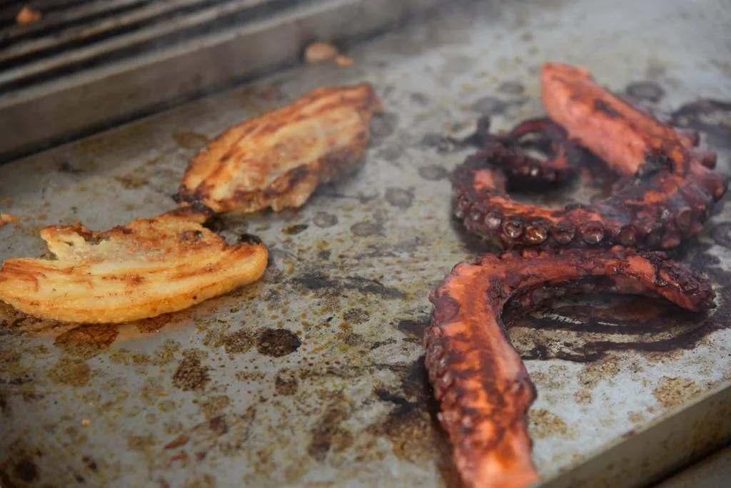 Pulpo con papada y patata macaria