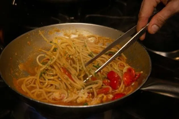 Espaguetis con bogavante de Algrano