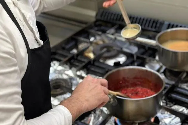 Risotto rojo con sabor a mar 