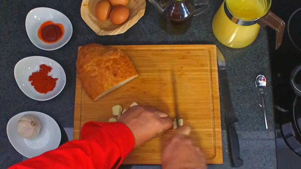 Receta sopa de ajos. Paso 1