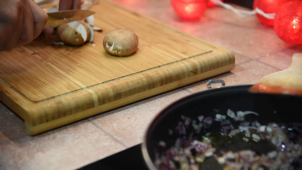 Receta de Navidad. Bacalao con setas. Paso 4