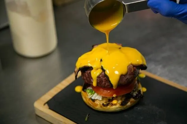 Big Burger 'Double Cheddar' de Grill Corner