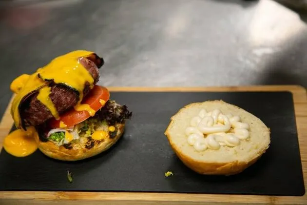 Big Burger 'Double Cheddar' de Grill Corner