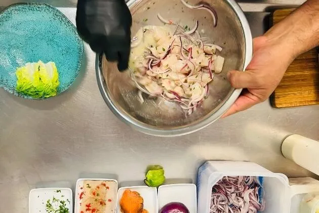 Ceviche peruano de Victoria10