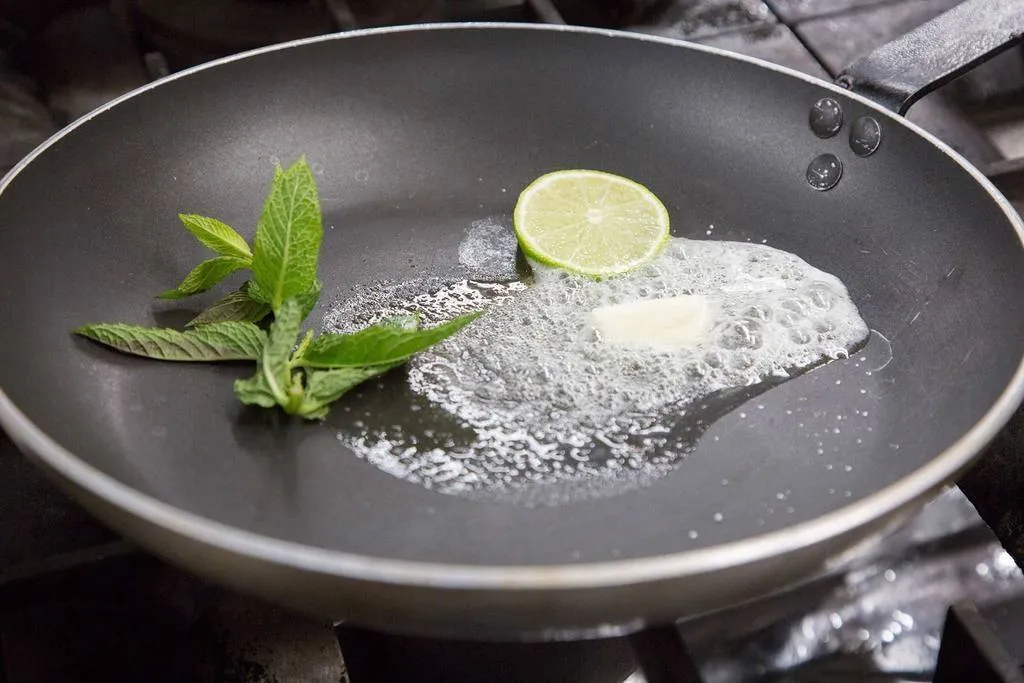 Dorada a la sal con cítricos