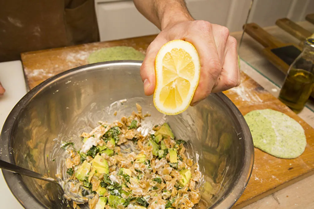 Empanadas de carne vegetal al limón