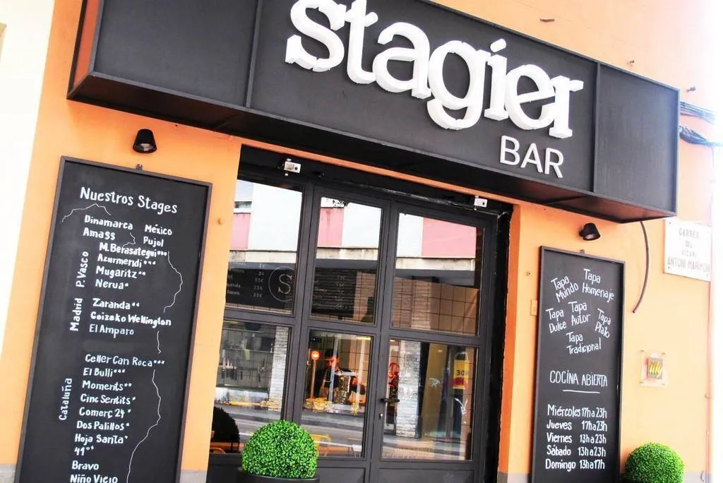 Stagier Bar