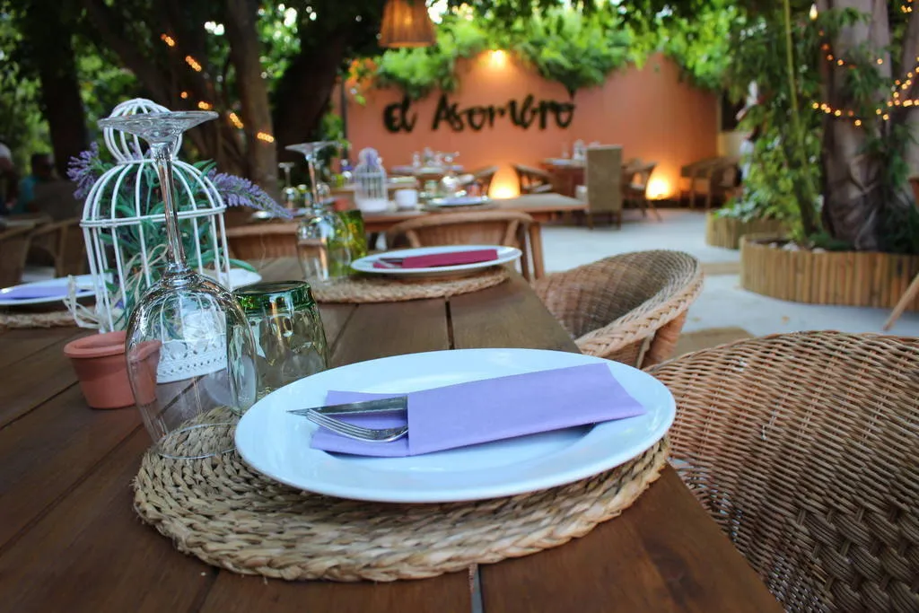 El Asombro Garden Grill