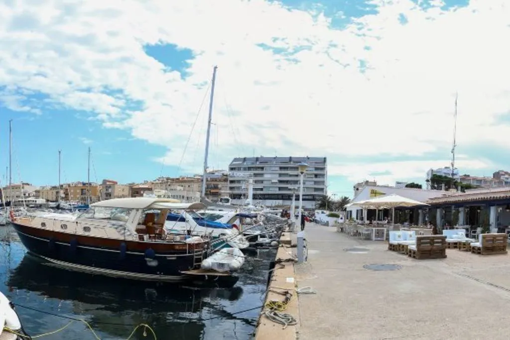 Club Nàutic Palamós: el mar reflejado en el plato