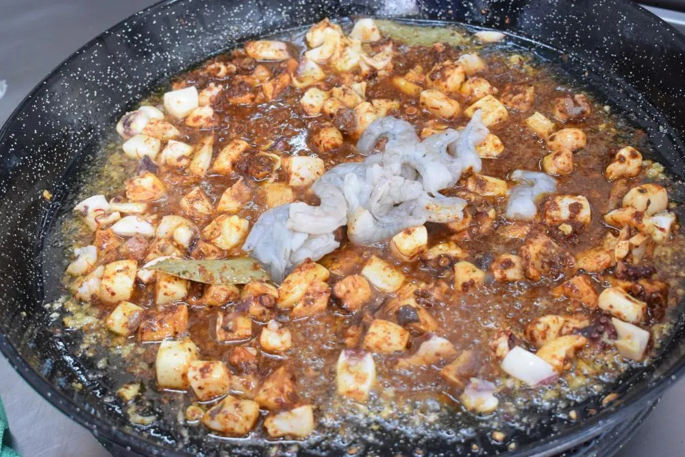 Arroz con pulpo y gambas