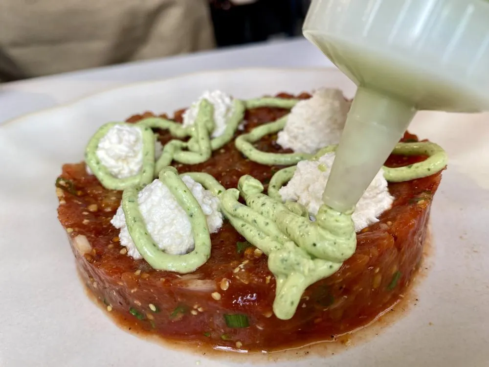 Tartar de tomate con caballa