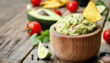 Cómo hacer guacamole en casa 