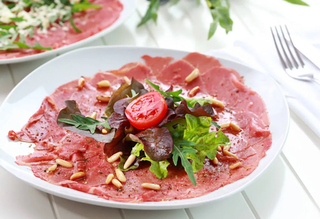 5 recetas de carpaccio: un plato fresco y con infinidad de posibilidades