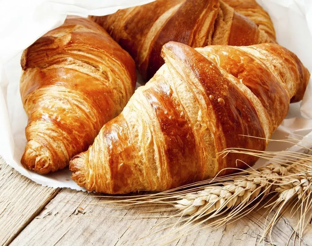 Taller práctico de croissants: el dulce que nació en una batalla