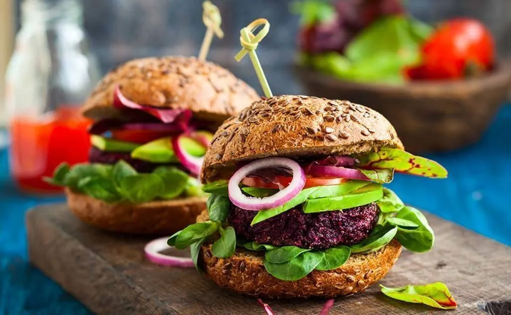 5 burgers vegetales: de garbanzos, quinoa, lentejas, guisantes y tofu