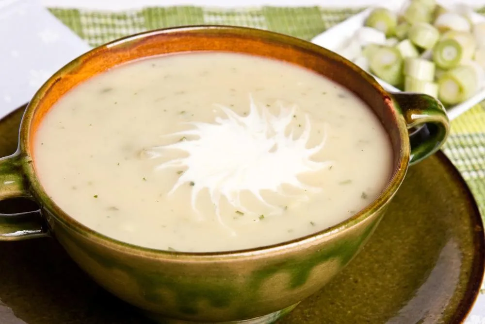 Cómo hacer vichyssoise o puré de puerros