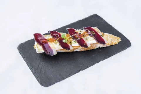 Jamón de pato y brie