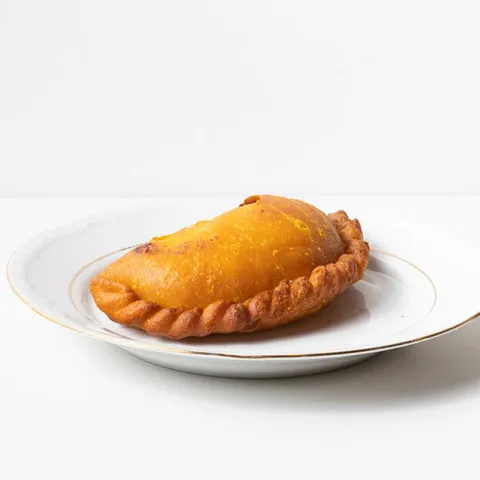 Empanada boliviana