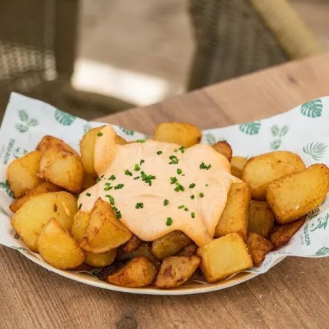 Patatas bravas