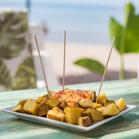 Patatas bravas