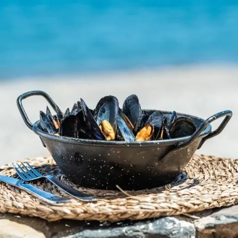 Mejillones de roca a la plancha