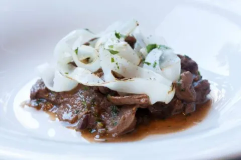 Burger tartar de rubia gallega ahumada