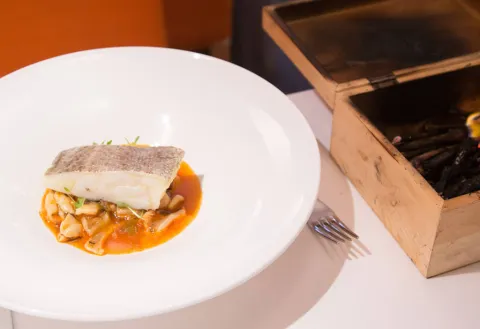 Cómo cocinar bacalao confitado a 55º y asado como en la bodega