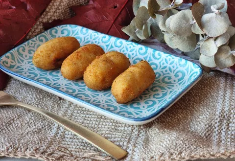 Las croquetas líquidas más famosas de Madrid, de Dis Tinto Taberna