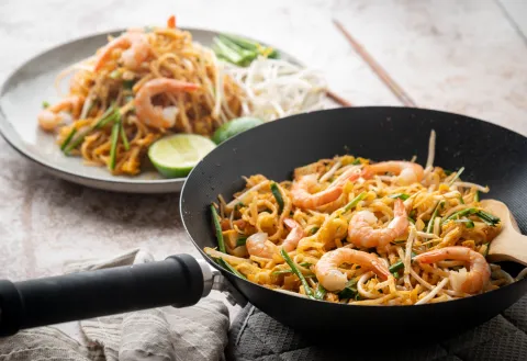 Qué es el pad thai y cómo prepararlo