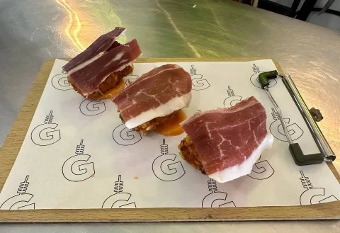 Croquetas de jamón ibérico de bellota de El Cuelgue 