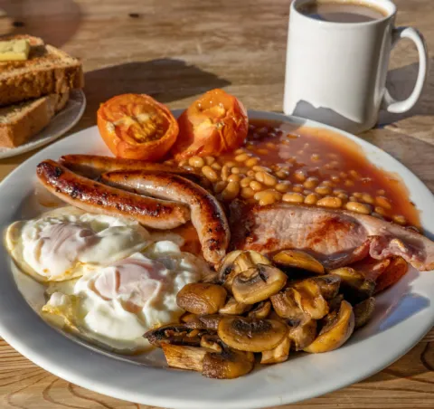 Full English: la magia del desayuno inglés