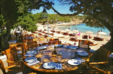 Cala Bassa Beach Club