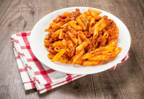 Macarrones con carne picada de la abuela