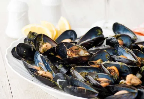 10 recetas para quedar bien... ¡con un kilo de mejillones!